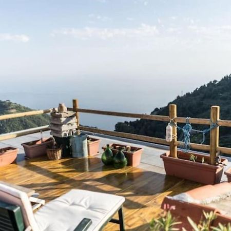 La Finestra Sul Mare A Drignana Villa Vernazza Kültér fotó