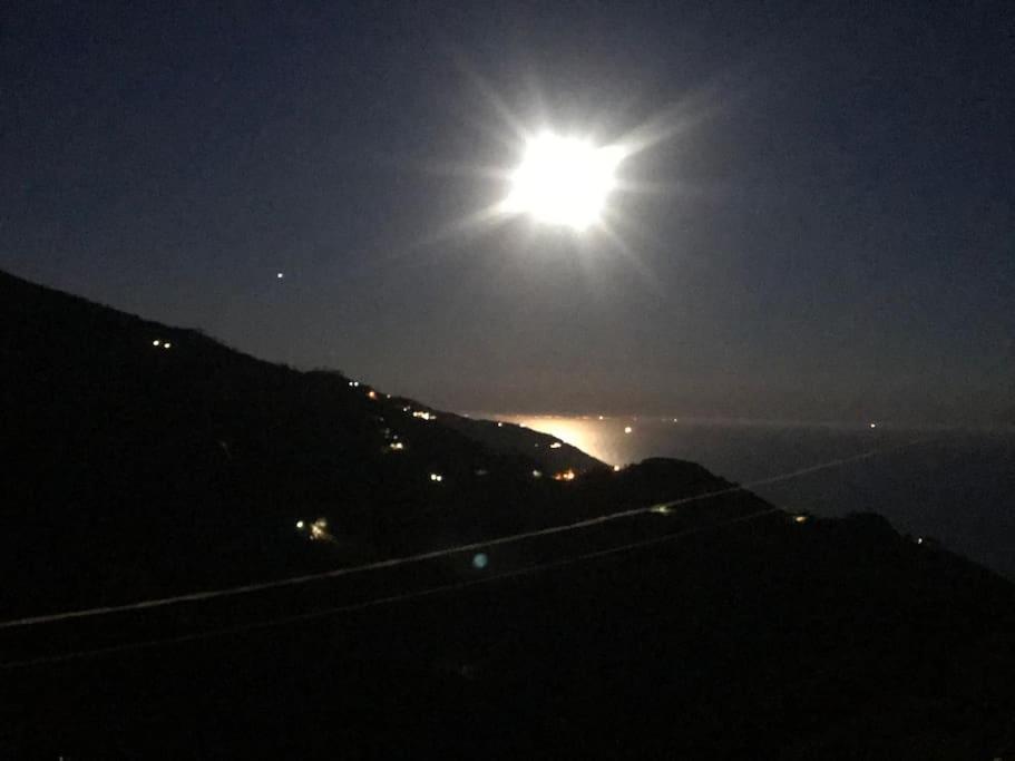 La Finestra Sul Mare A Drignana Villa Vernazza Kültér fotó