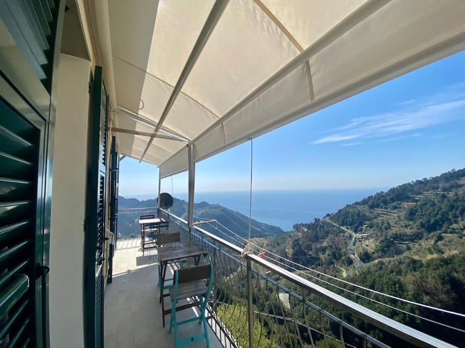 La Finestra Sul Mare A Drignana Villa Vernazza Kültér fotó