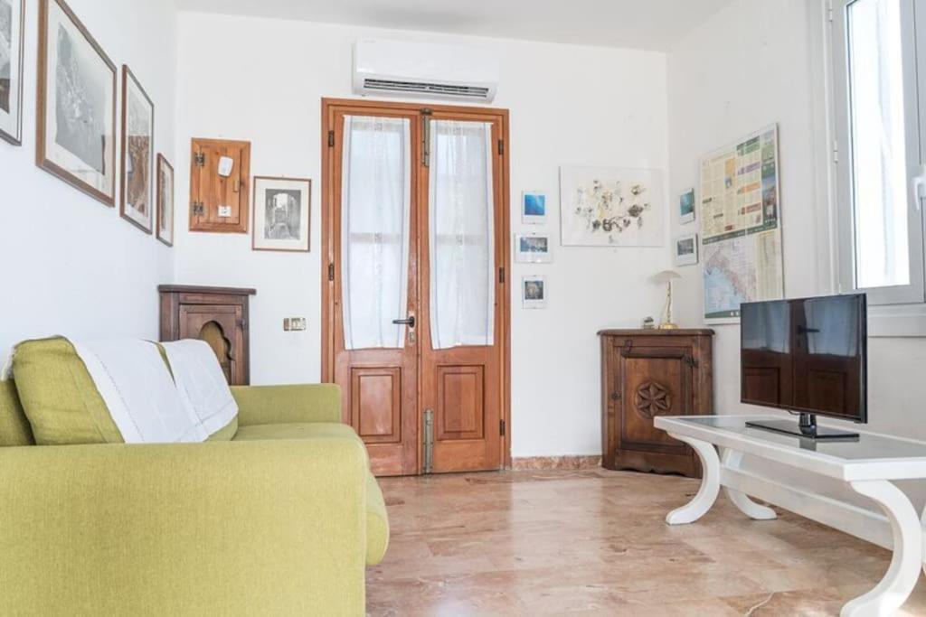 La Finestra Sul Mare A Drignana Villa Vernazza Kültér fotó